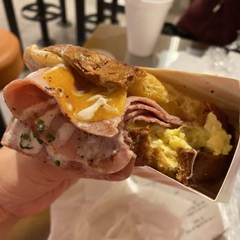 Egg Tuck - Smoked Ham and Cheese - Breakfast & Brunch Near Me - Chicago, Illinois Egg Tuck - Smoked Ham and Cheese - Breakfast & Brunch Near Me - Chicago, Illinois