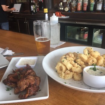 Stella's - Calamari & sun chokes to accompany the frosty micro brews. Bring a fan if it's toasty - New American Near Me - De Pere, Wisconsin