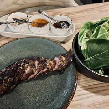 Maxwells Trading - Steak Bavette - New American Near Me - Chicago, Illinois