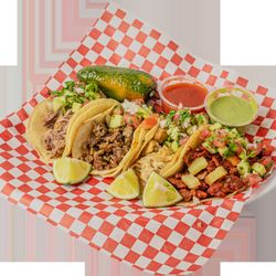 Taqueria La Palapa - Street Tacos