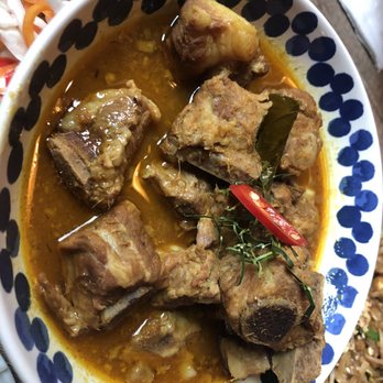 Koh Lipe - Pork Rib Ginger Curry - Thai Near Me - Toronto, Ontario Koh Lipe - Pork Rib Ginger Curry - Thai Near Me - Toronto, Ontario