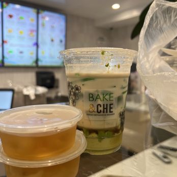 Bake & Che - Chè bơ - Bakeries Near Me - Rosemead, California