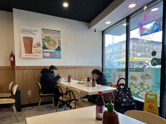 Pho Table by null