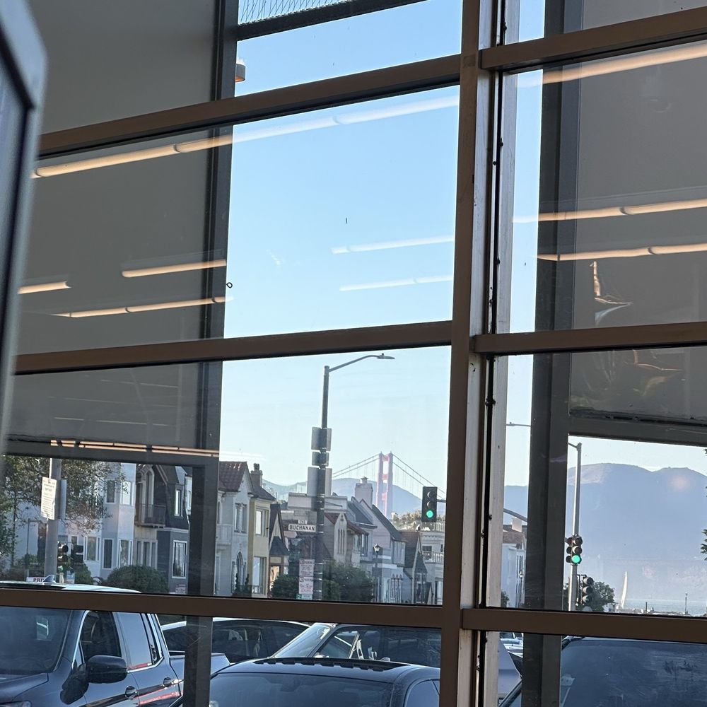 Safeway Bay St & Laguna St, San Francisco, CA 94123 - Last Updated January  2026 - Yelp