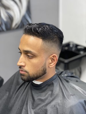 Fades & Line-Ups - Extravagant Grooming Lounge offers more than just a haircut - here you're getting royal treatments & deluxe services. We specialize in all textures of hair, shears, clippers & razor. All barbers have 10+ years experience. Call to book today! Fades & Line-Ups - Extravagant Grooming Lounge offers more than just a haircut - here you're getting royal treatments & deluxe services. We specialize in all textures of hair, shears, clippers & razor. All barbers have 10+ years experience. Call to book today!