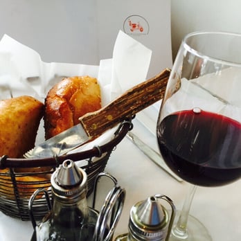 Alexanders on 30th - Bread and wine - Italian Near Me - San Diego, California