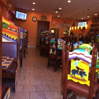 El Potro Mexican Grill - Inside of Restaurant! - Mexican Near Me - Lowell, Massachusetts