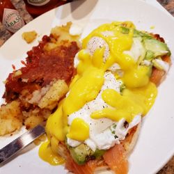 Florham Park Diner - Shake Hands with Eggs Benedict Québécoise: Poached Eggs, Nova Scotia Lox, Avocado, Hollandaise Sauce = YUMMMMMMERS!!