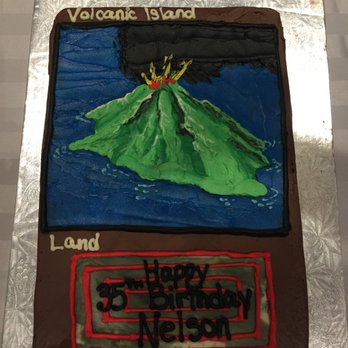 Celena's Bakery - brownie blast butter cream custom cake for 15-20 people $75 - Bakeries Near Me - Toronto, Ontario