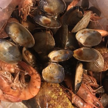 The Kickin' Crab - Empty shells there's even more empty ones at the bottom - Cajun/Creole Near Me - Riverside, California The Kickin' Crab - Empty shells there's even more empty ones at the bottom - Cajun/Creole Near Me - Riverside, California