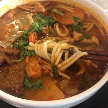 Dai Bi Chay - Bun Bo Hue chay - Vietnamese Near Me - Mississauga, Ontario