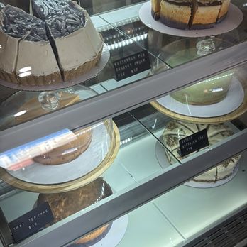 Chim Chim - cakes - Bakeries Near Me - New York, New York