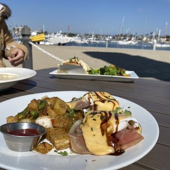 Lighthouse - Breakfast & Brunch Near Me - Newport Beach, California Lighthouse - Breakfast & Brunch Near Me - Newport Beach, California