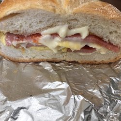 Buckingham Deli - Good local deli. Breakfast sandwiches and hoagies are on point.