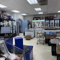 Tan A Grocery - Inside
