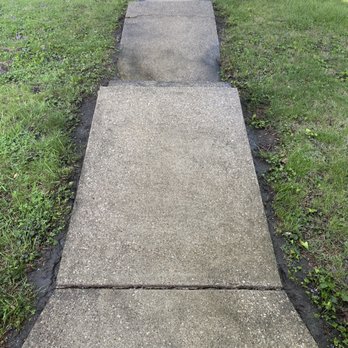 DD Landscaping - Pressure Washers Near Me