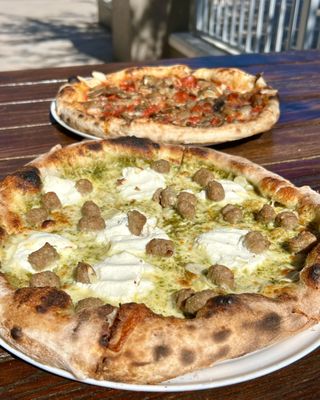 Fabrica Pizza by null