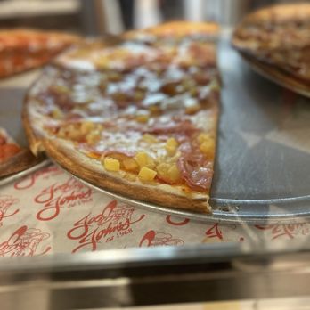 Joe & John's Pizzeria - Hawaiian square - Pizza Near Me - Ridgewood, New York