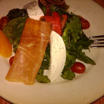 Trattoria 35 - spinach salad w/roasted peppers, mozarella & proscuitto - Pizza Near Me - Bayside, New York Trattoria 35 - spinach salad w/roasted peppers, mozarella & proscuitto - Pizza Near Me - Bayside, New York
