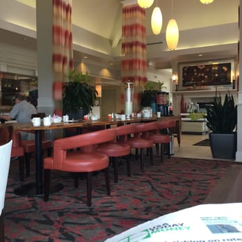 Hilton Garden Inn Springfield, IL - Breakfast area - atmosphere is quiet and relaxed. - Hotels Near Me - Springfield, Illinois Hilton Garden Inn Springfield, IL - Breakfast area - atmosphere is quiet and relaxed. - Hotels Near Me - Springfield, Illinois