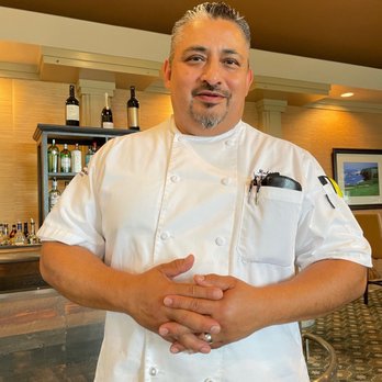 Mullins Steakhouse - Executive Chef Roberto Rodriguez - Bars Near Me - Half Moon Bay, California