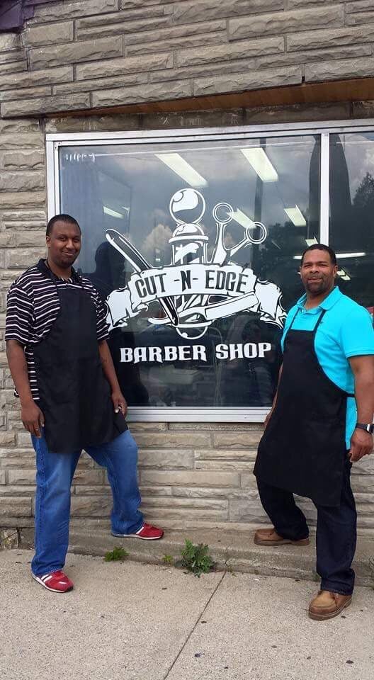CUT N EDGE BARBER SHOP Barbers 609 N Limestone, Lexington, KY