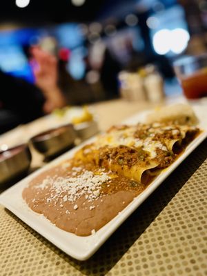 Gloria's Latin Cuisine by null