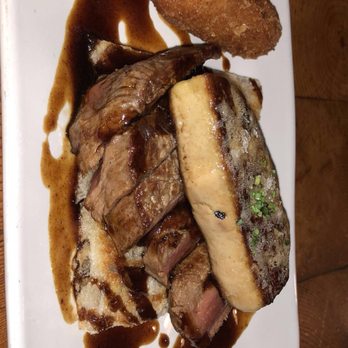 Cañete - Aged beef steak with foie and truffle sauce - Tapas/Small Plates Near Me - Barcelona, B