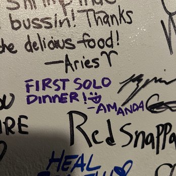 SHAW-NAÉ’S HOUSE - Updated January 2026 - 218 Photos & 85 Reviews - 379