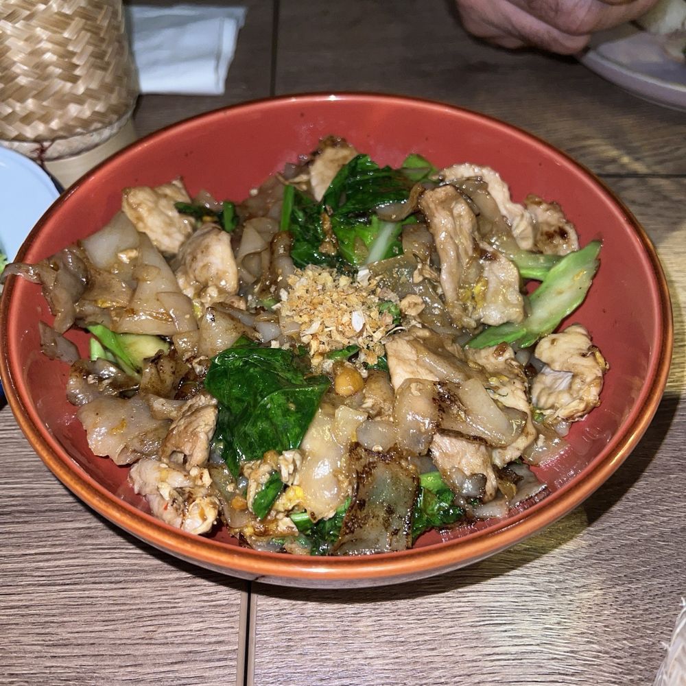LeDu Thai - Pad z u - Thai Near Me - Phoenix, Arizona