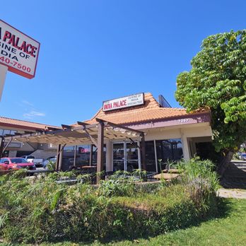New India Palace - Outdoor dining in front - Indian Near Me - Canoga Park, California