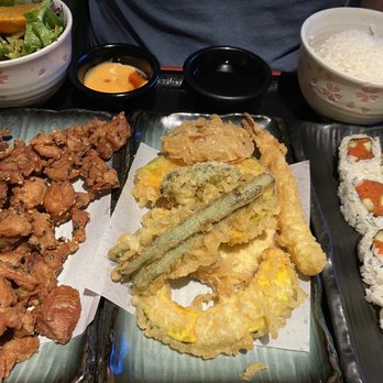 Crazy Rock'N Sushi - Bento Box - Sesame Chicken/Tempura/Spicy Tuna Roll - Sushi Bars Near Me - Glendale, California Crazy Rock'N Sushi - Bento Box - Sesame Chicken/Tempura/Spicy Tuna Roll - Sushi Bars Near Me - Glendale, California