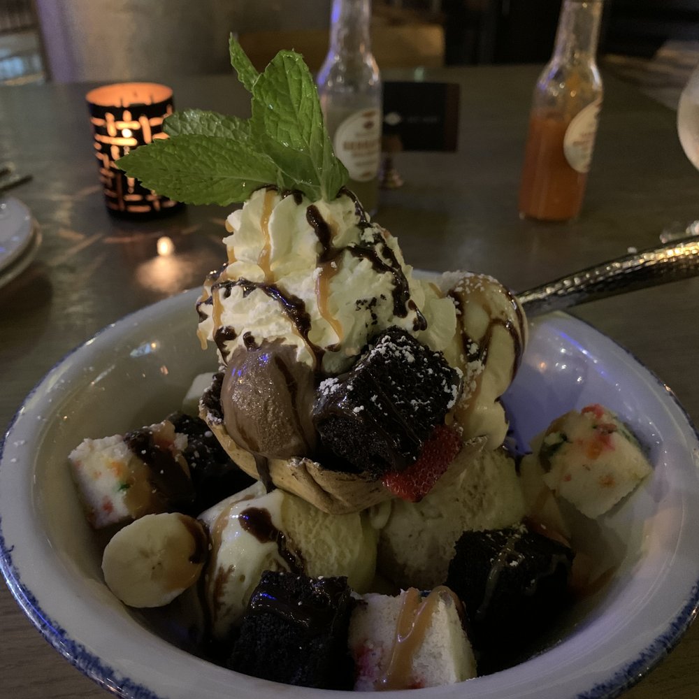 Barrio - Barrio Sundae - Mexican Near Me - Chicago, Illinois