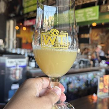 The Wandering Tortoise - Wine Bars Near Me - Phoenix, Arizona