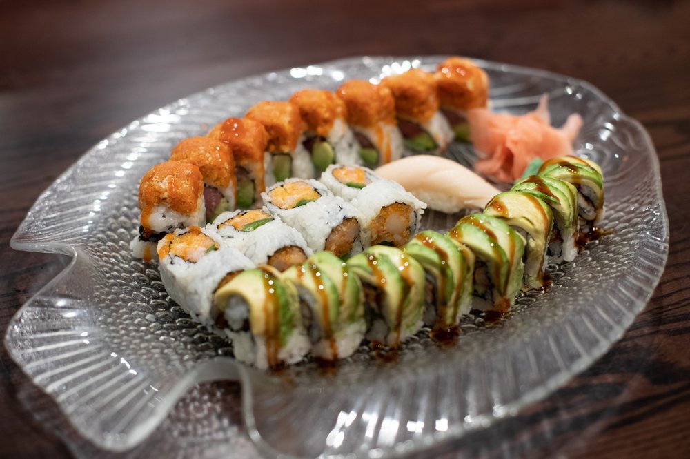 AKI NOM NOM SUSHI & RAMEN 709 Photos & 578 Reviews Sushi Bars