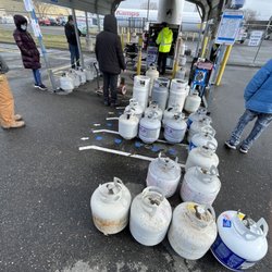 Kamps Propane - After a few customers had left due to not accepting cash.