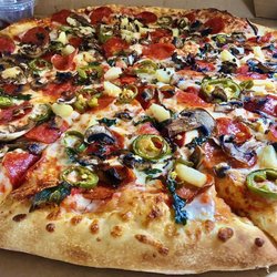 Boardwalk Pizzeria - I created my own from numerous toppings available. 16 inch extra large original crust.