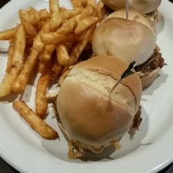 Speakeasy Bar & Grill - Sliders were good and they have beer battered fries!