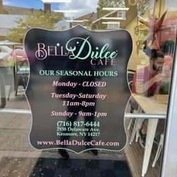 Bella Dulce Cafe - Outside door