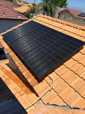 San Diego's Spotless Roof Maintenance Logo