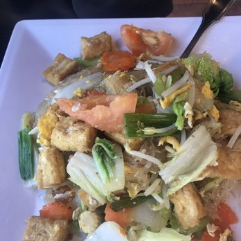 R Thai Cuisine - Pad woon sen (glass noodles) w/ tofu - Thai Near Me - Redlands, California R Thai Cuisine - Pad woon sen (glass noodles) w/ tofu - Thai Near Me - Redlands, California