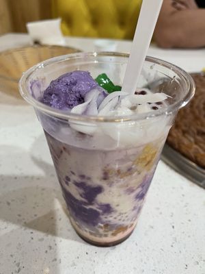 Tambayan Filipino Food by null