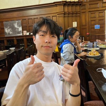Frary Dining Hall - A happy customer - Cafeteria Near Me - Claremont, California Frary Dining Hall - A happy customer - Cafeteria Near Me - Claremont, California