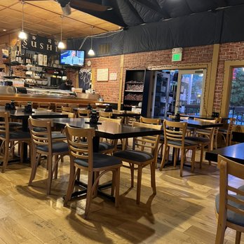 Senro Sushi - Dining Area - Sushi Bars Near Me - Pleasanton, California Senro Sushi - Dining Area - Sushi Bars Near Me - Pleasanton, California