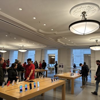 Apple - Computers Near Me - Den Haag, ZH