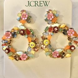 My daughter's boss gave her a $100 J Crew gift card. She got clothes & jewelry. 12/25/24