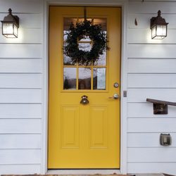 The Hive Salon - Entrance