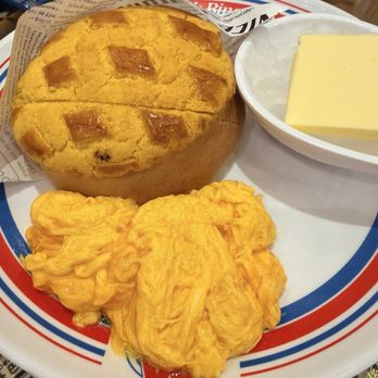 敏華冰廳 - Bor Lor Yao - Cafes Near Me - Hong Kong, HK