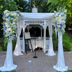 Courtyard by Marriott Philadelphia Springfield - Country Club Wedding Venue attached to the hotel