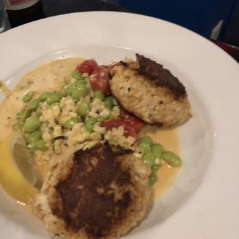 Shorebreak Lodge - Crab cakes - New American Near Me - Rehoboth Beach, Delaware Shorebreak Lodge - Crab cakes - New American Near Me - Rehoboth Beach, Delaware